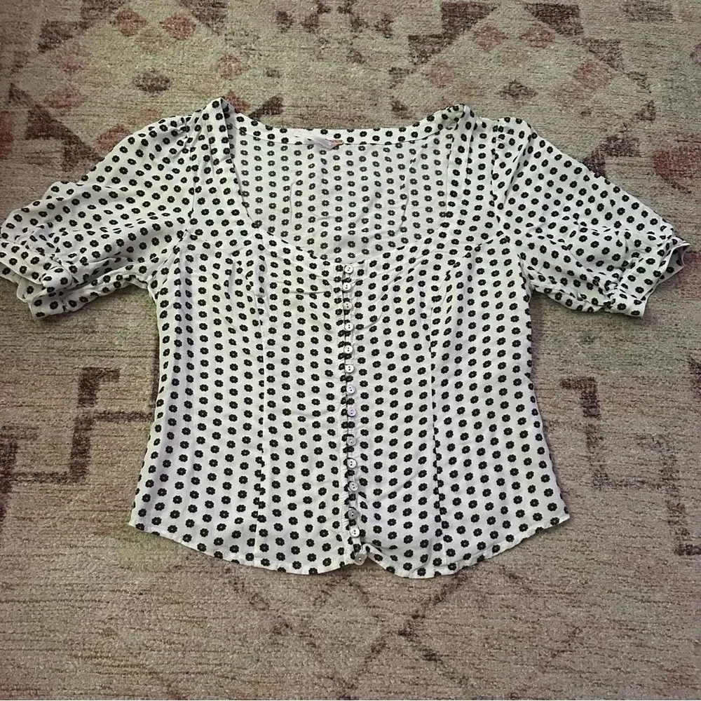 Free people• Floral short sleeve button down blouse size medium - Picture 3 of 9